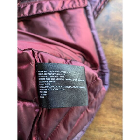 Bernardo Womens Goose Down Puffer Vest Small Purple Packable Iridescent Quilted - Picture 5 of 8